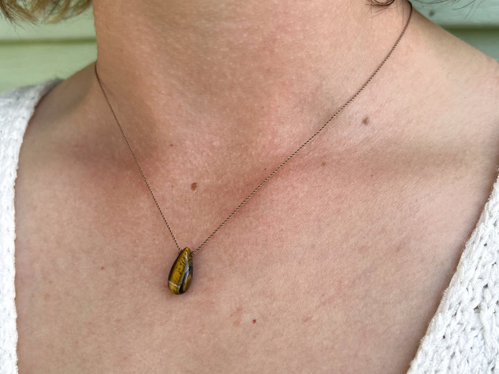 Tigers Eye Cord Necklace