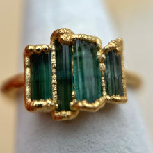 Load image into Gallery viewer, Blue Reyna Ring // Size 4.5
