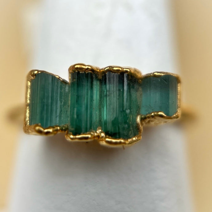 Blue Reyna Ring // size 7.25