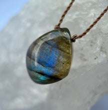 Load image into Gallery viewer, Labradorite Diamond Cord Necklace
