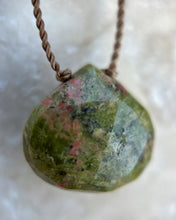 Load image into Gallery viewer, Unakite Cord Necklace