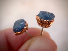 Load image into Gallery viewer, Sapphire Studs // Copper